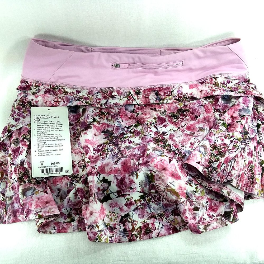 Play off The Pleats Skirt